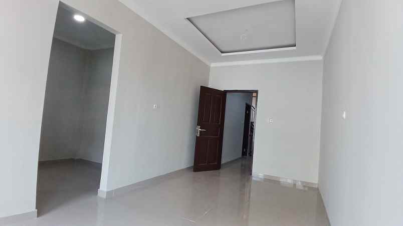 dijual rumah gading griya lestari