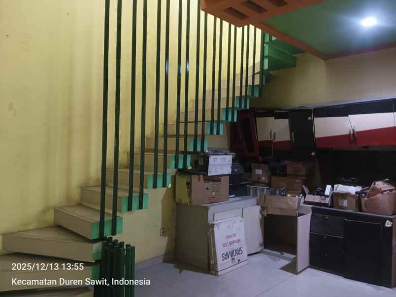 dijual rumah galaxy