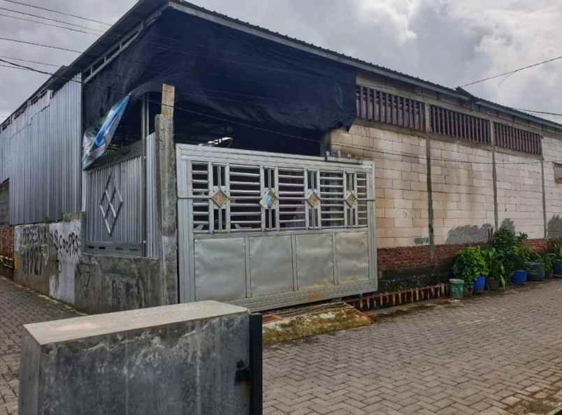 dijual rumah gayamsari