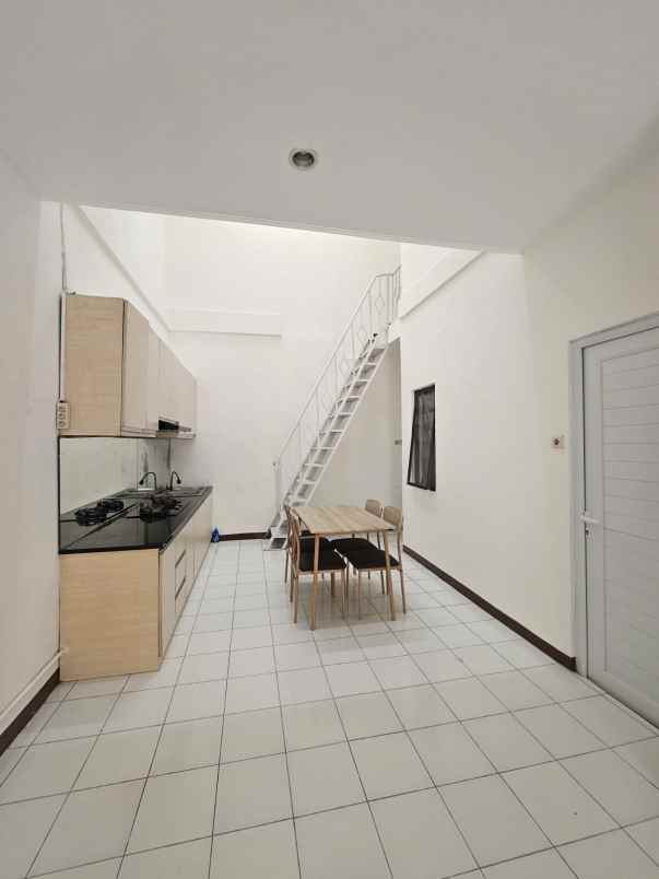 dijual rumah graha bintaro
