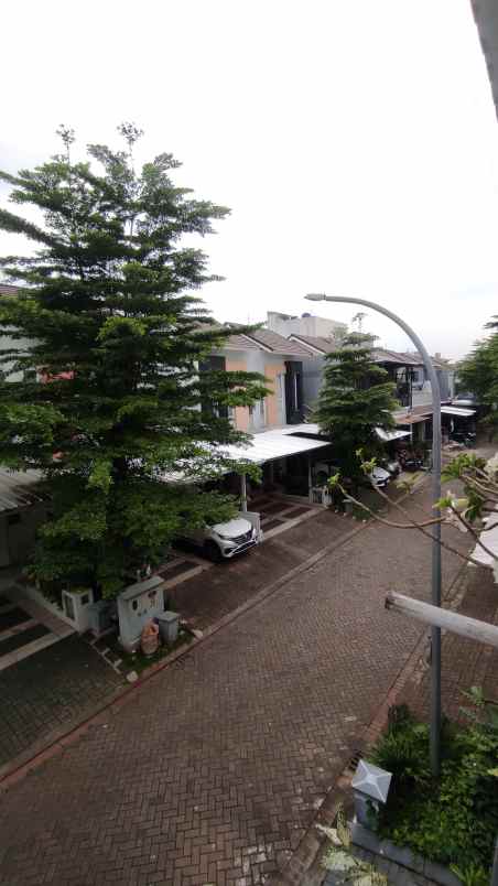 dijual rumah graha raya bintaro jaya