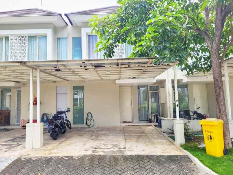 dijual rumah grand pakuwon tandes