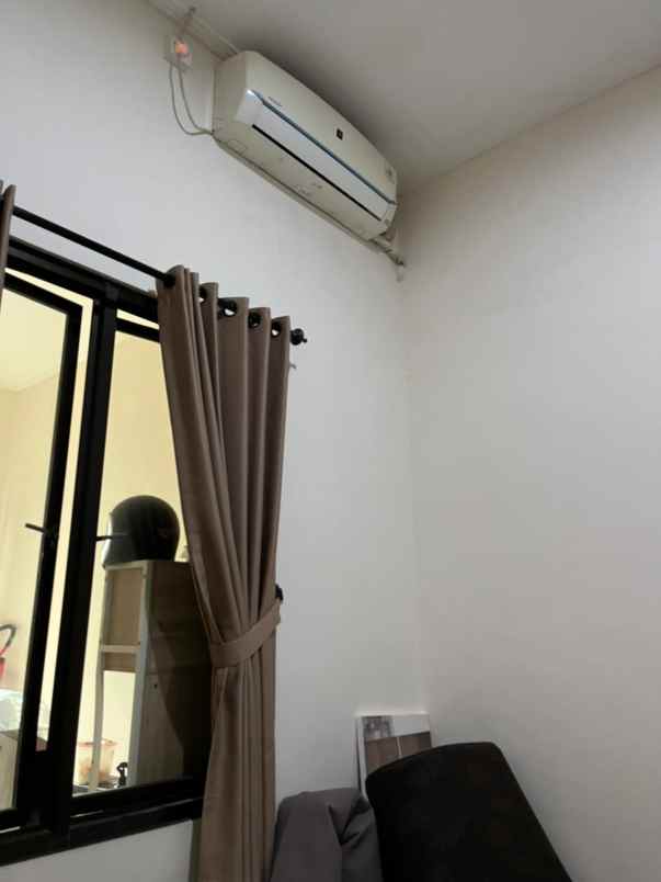 dijual rumah green ara residence