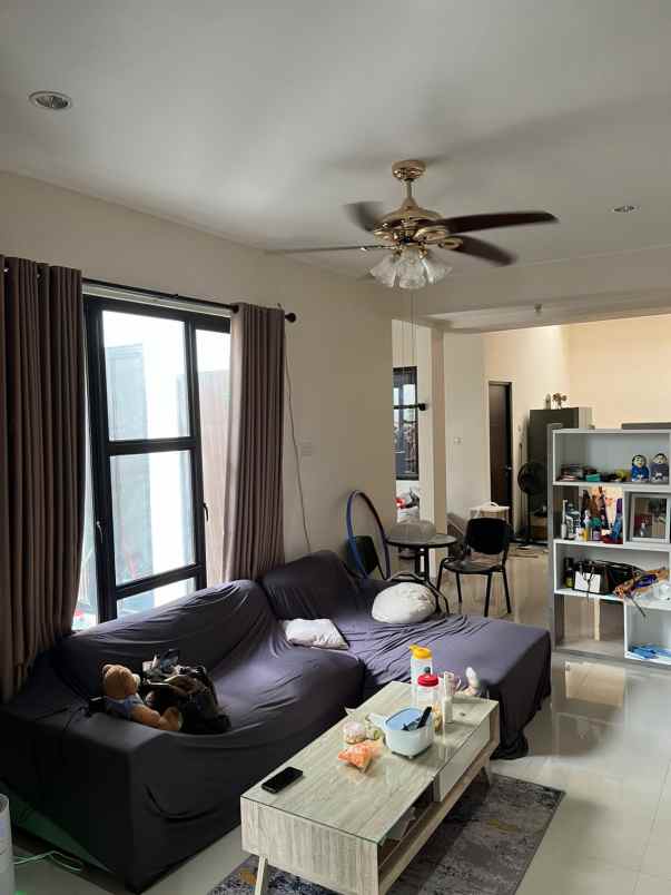 dijual rumah green ara residence