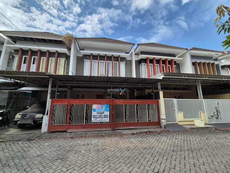 dijual rumah green semanggi