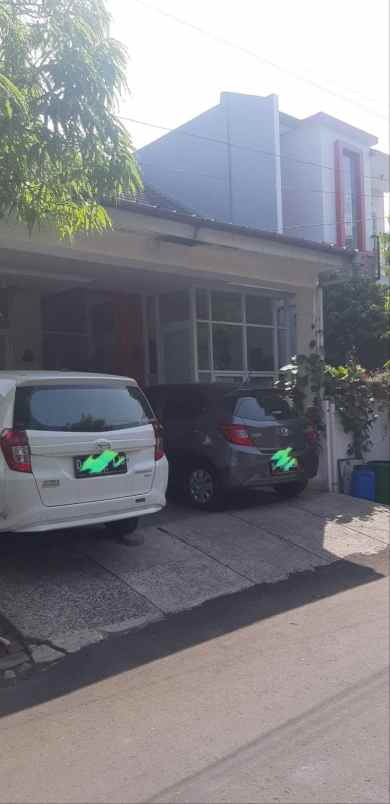 dijual rumah griya caraka