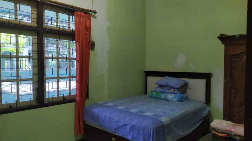 dijual rumah griya kebraon