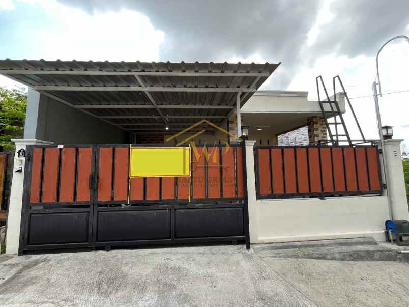 dijual rumah guwosari