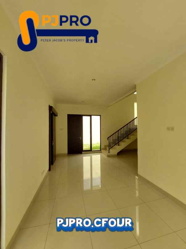 dijual rumah harapan indah cluster arana