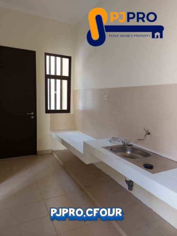 dijual rumah harapan indah cluster arana