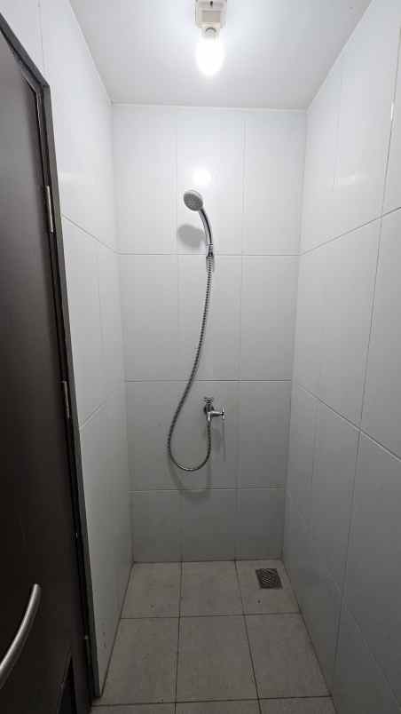 dijual rumah jakarta garden city