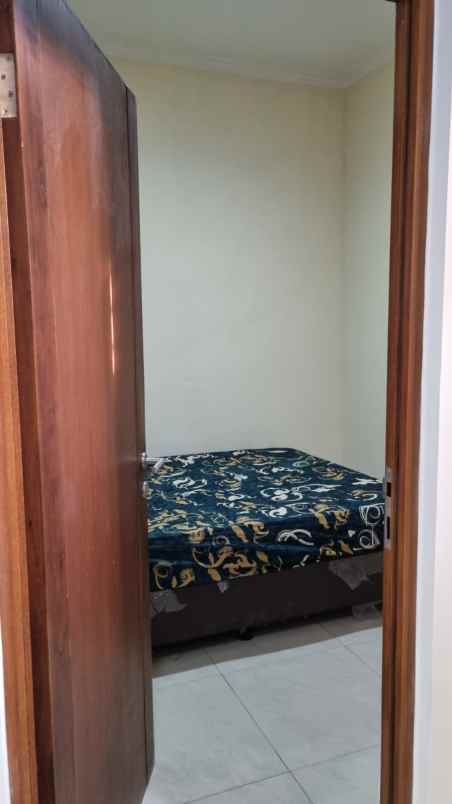 dijual rumah jalan awani residence