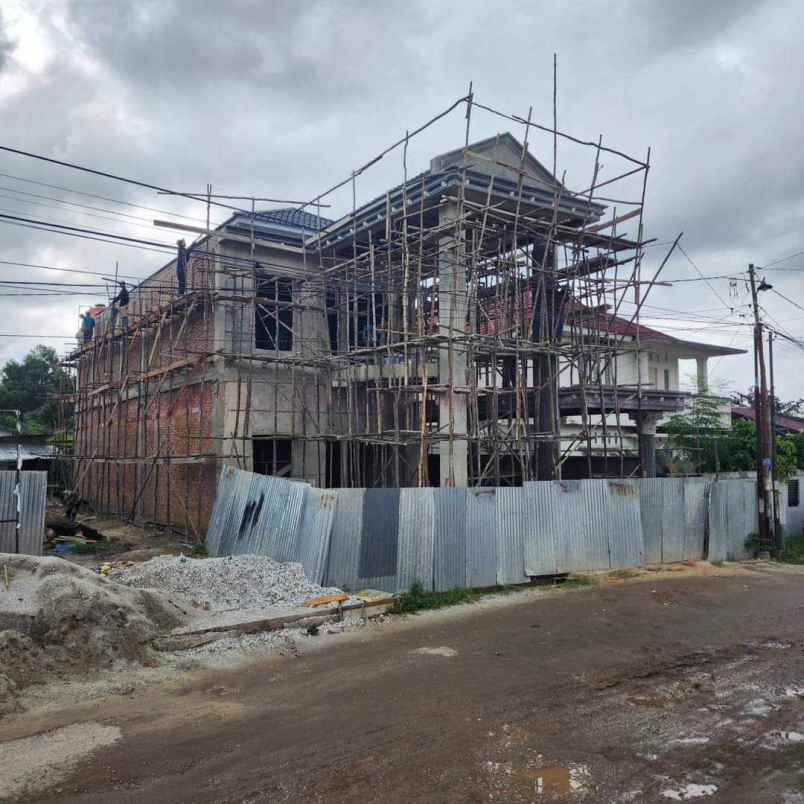 dijual rumah jalan cemara kipas pekanbaru