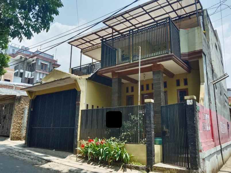 dijual rumah jalan kamarung