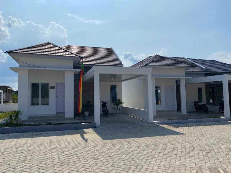 dijual rumah jalan kapau sari pekanbaru