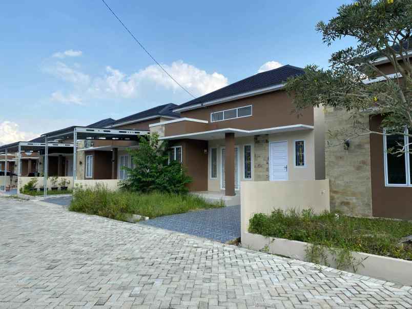 dijual rumah jalan kapau sari pekanbaru