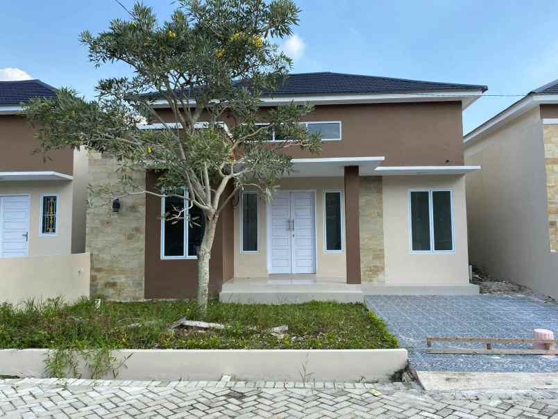 dijual rumah jalan kapau sari pekanbaru