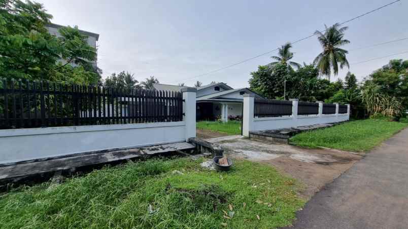 dijual rumah jalan kapten tendean kota