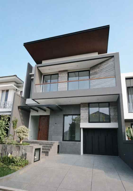 dijual rumah jalan pakuwon indah