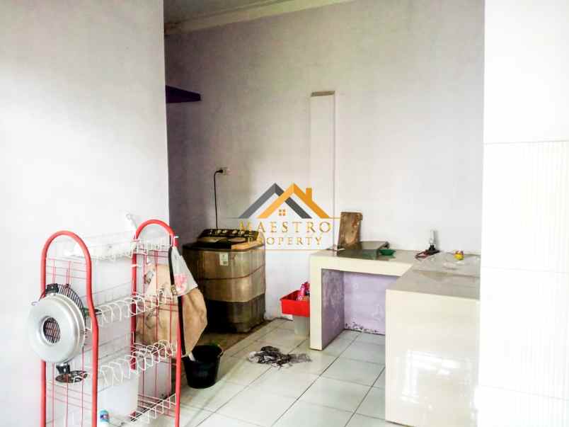 dijual rumah jalan penegak lingkungan 1