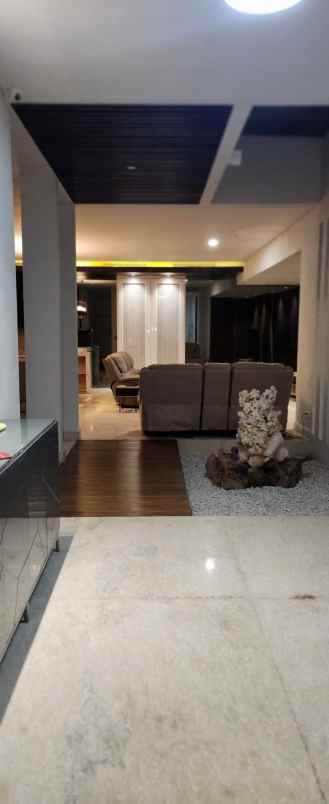 dijual rumah jalan prambanan residence