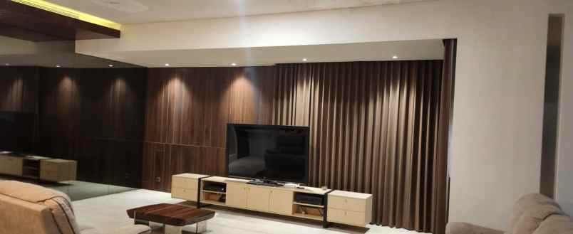 dijual rumah jalan prambanan residence