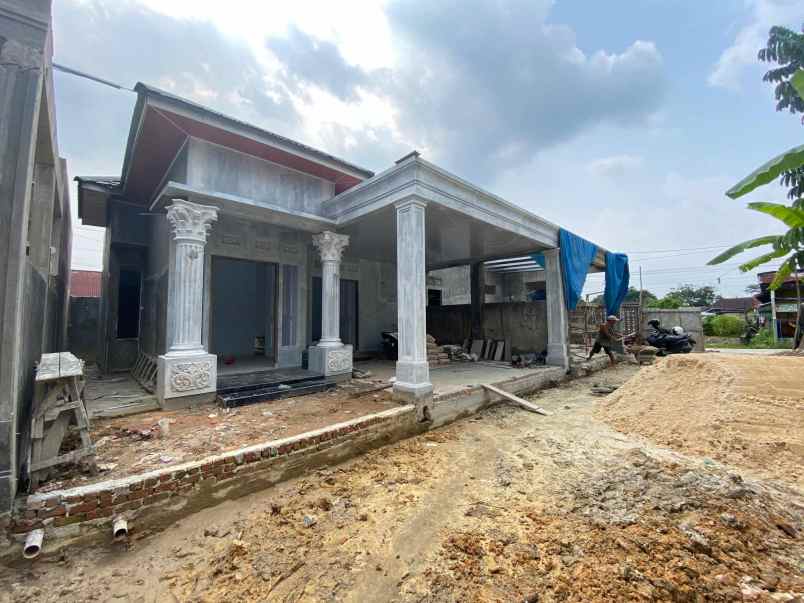 dijual rumah jalan rajawali sakti pekanbaru