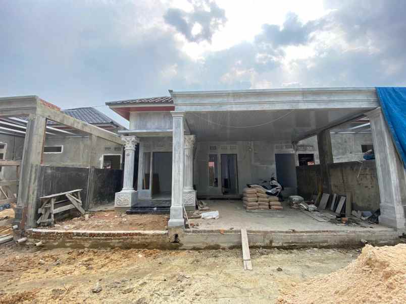 dijual rumah jalan rajawali sakti pekanbaru