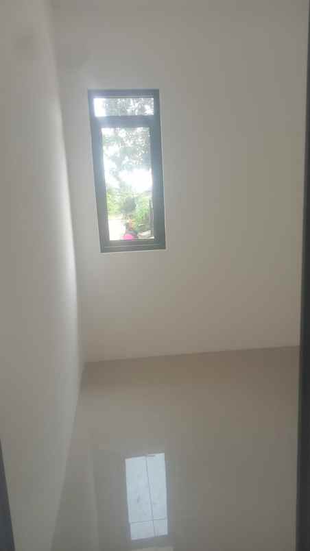 dijual rumah jalan raya amd tajurhalang