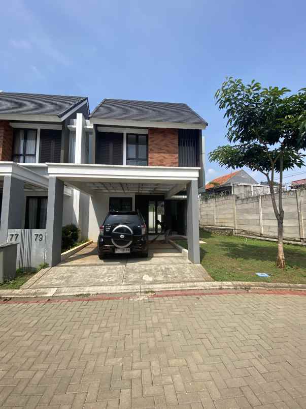 dijual rumah jalan raya cimanggis