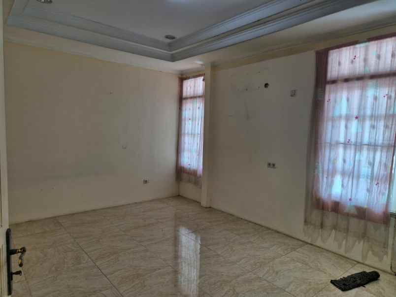 dijual rumah janur elok kelapa gading