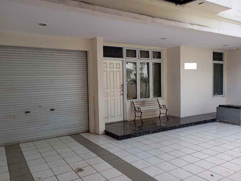 dijual rumah janur elok kelapa gading