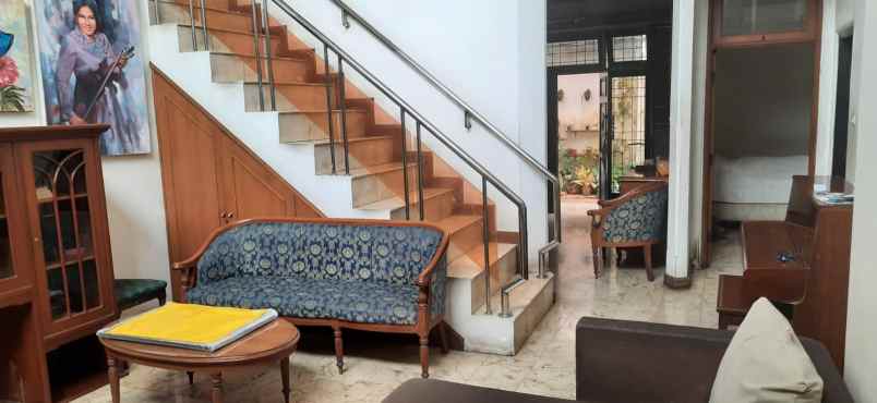 dijual rumah jati padang pasar minggu