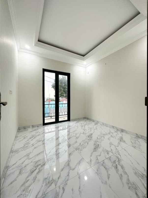 dijual rumah jatibening