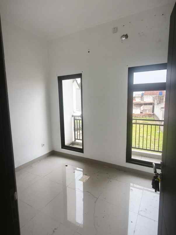 dijual rumah jatisari jatiasih bekasi
