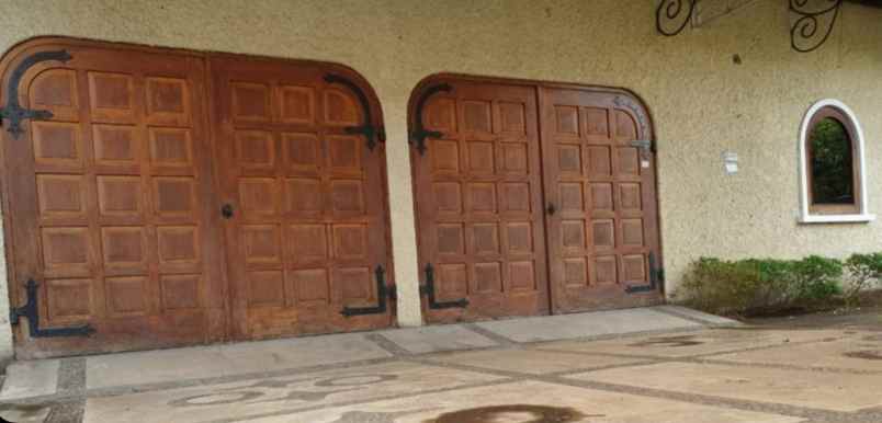 dijual rumah jemursari