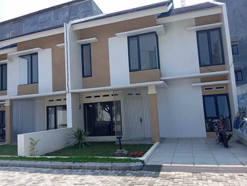 dijual rumah jl a h nasution bandung