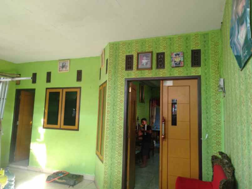 dijual rumah jl alamanda raya