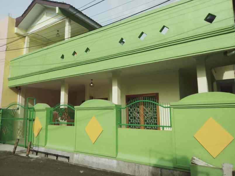 dijual rumah jl bintara jakasampurna