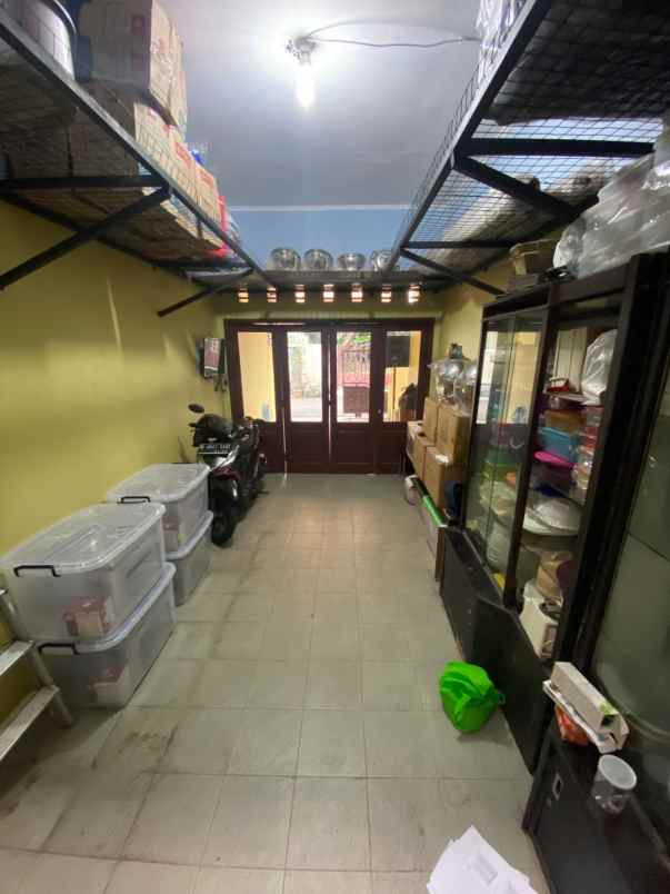 dijual rumah jl buana