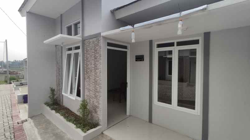 dijual rumah jl carang pulang no 56 rt