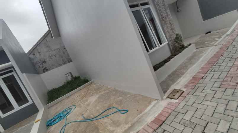 dijual rumah jl carang pulang no 56 rt