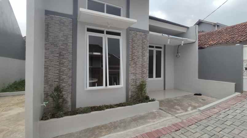 dijual rumah jl carang pulang no 56 rt