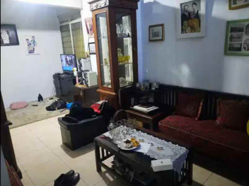 dijual rumah jl cicalengka indramayu