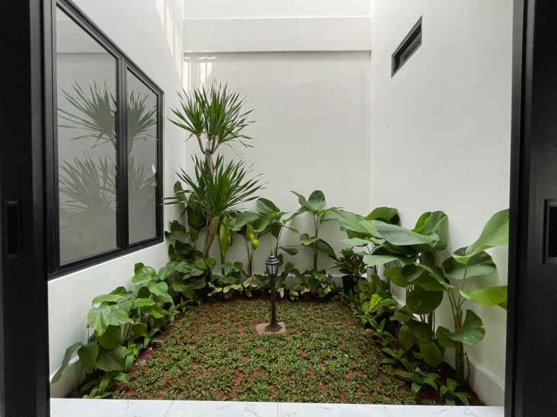 dijual rumah jl cinere raya cinere depok