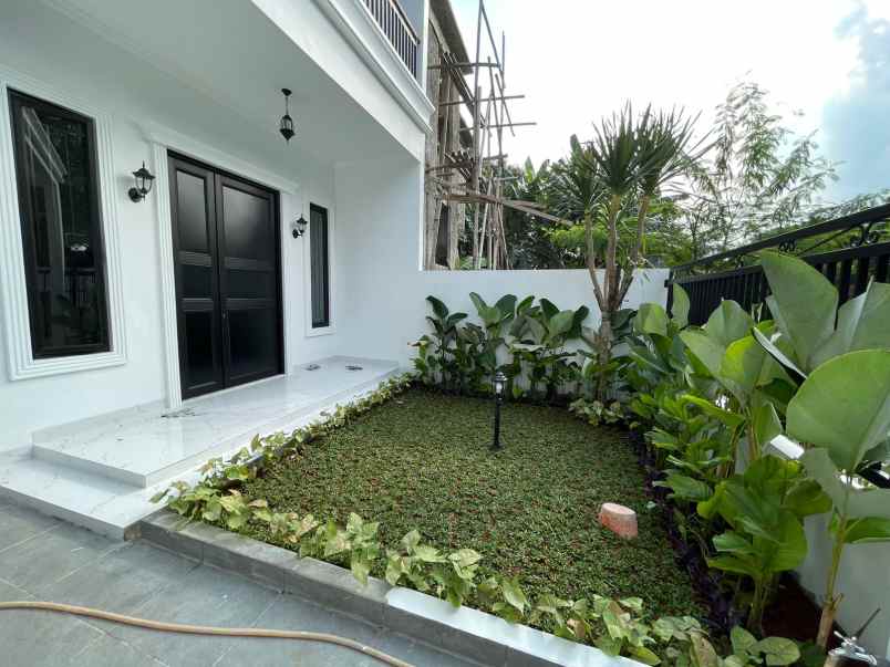 dijual rumah jl cinere raya cinere depok