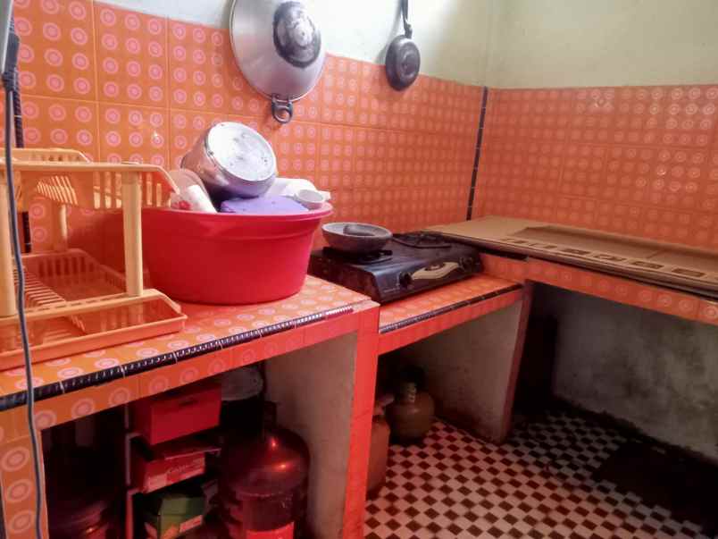 dijual rumah jl cipta karya