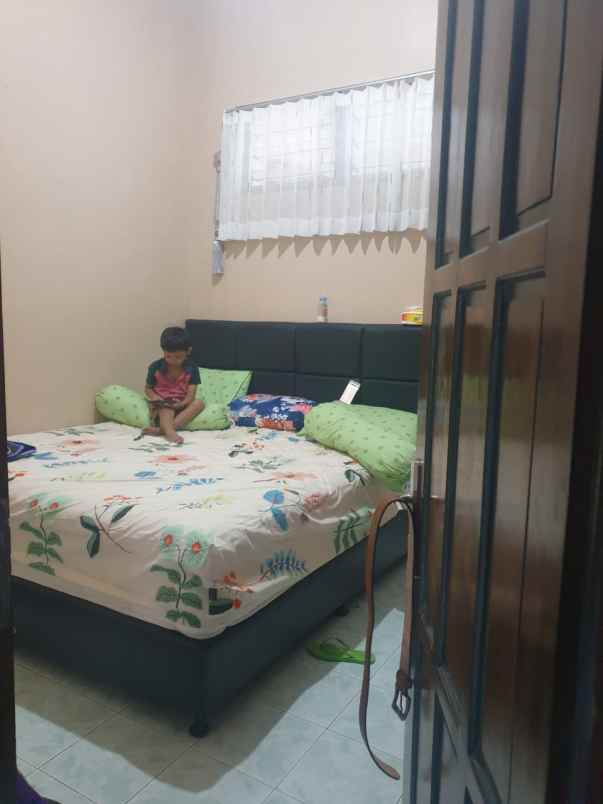 dijual rumah jl dewi sartika