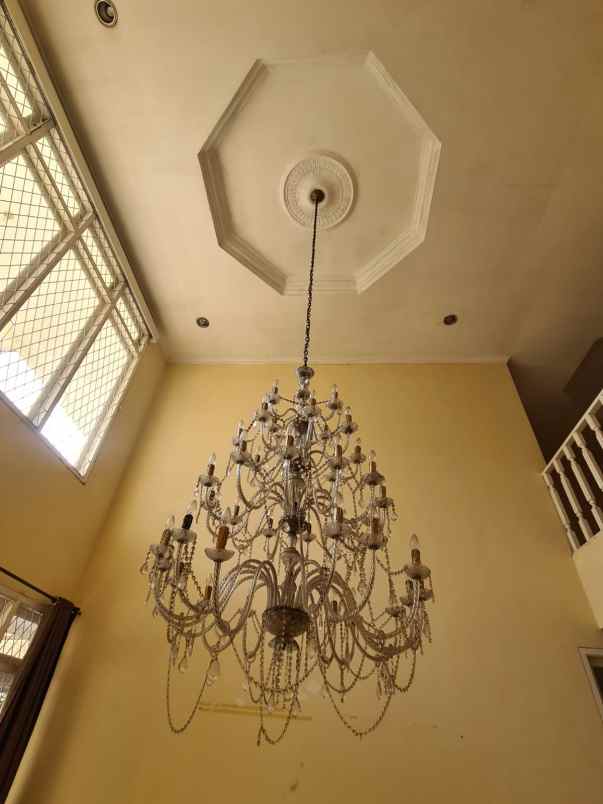 dijual rumah jl eramas 2000 pulogebang