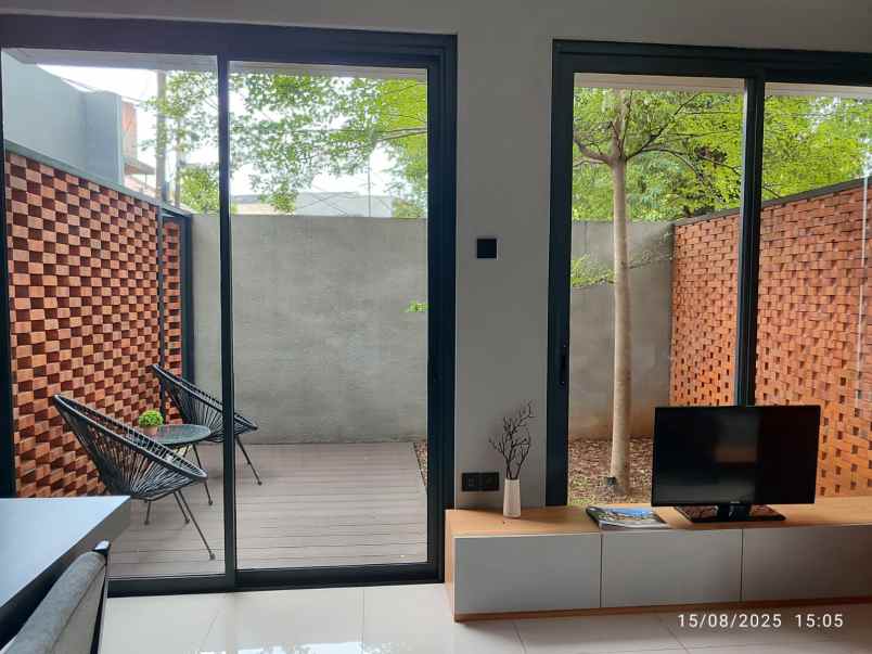 dijual rumah jl h asmawi